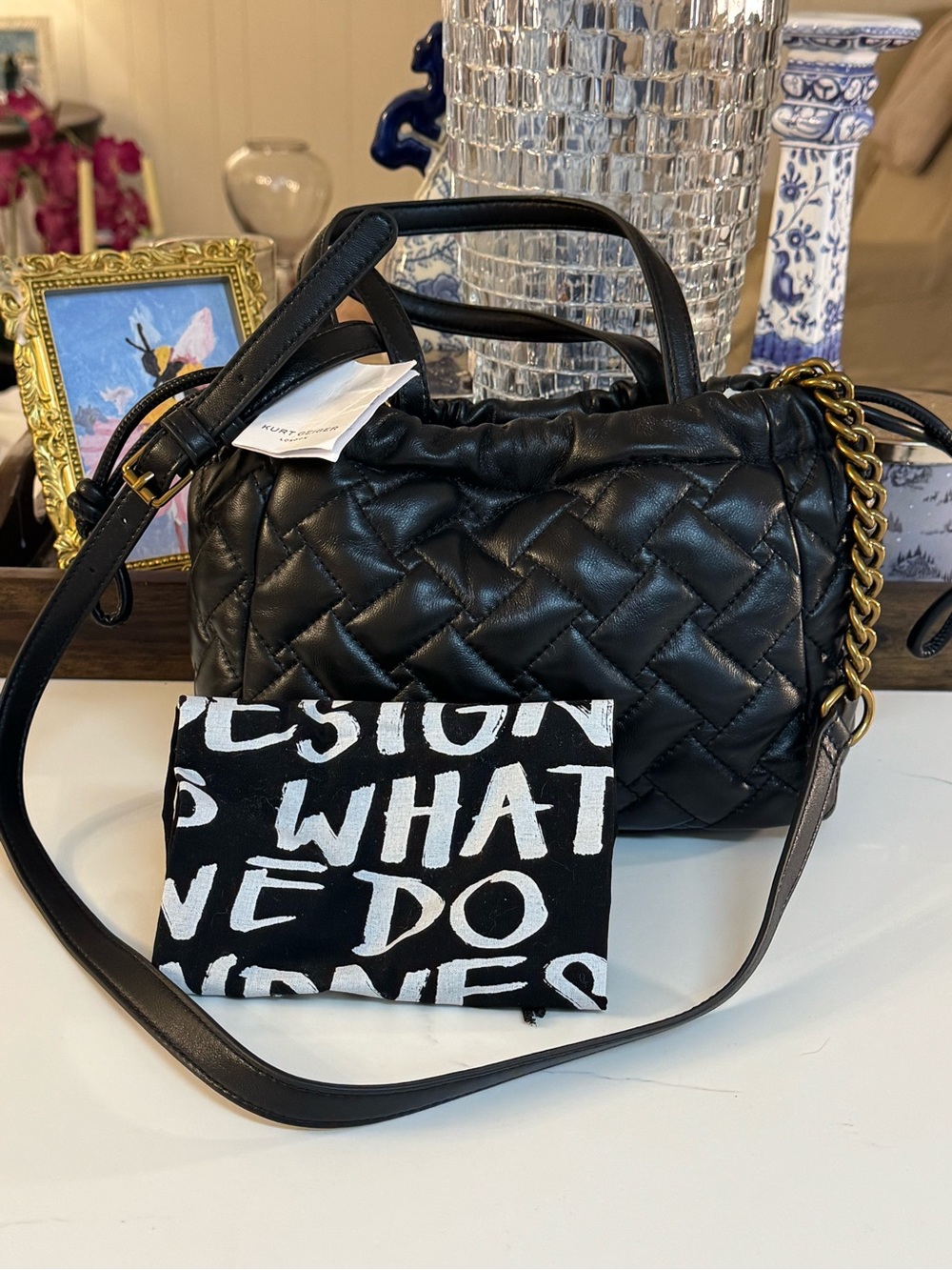 🖤 NWT KURT GEIGER SMALL KENSINGTON BLACK LEATHER DRAWSTRING BAG! - Picture 3 of 16
